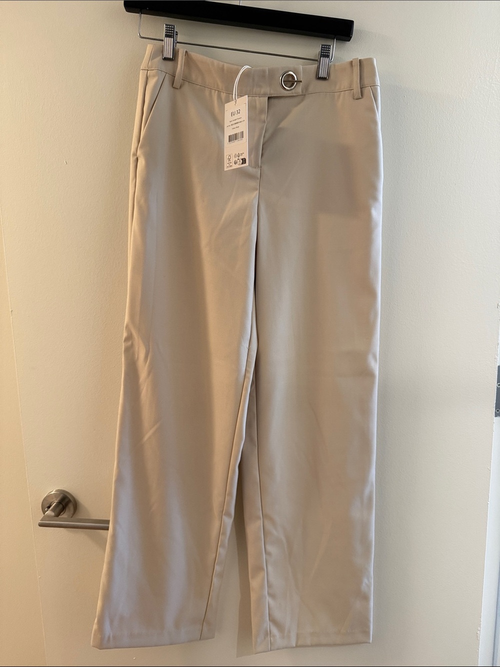 NWT NA-KD Women’s Straight-Leg Dress Pants in Light Beige